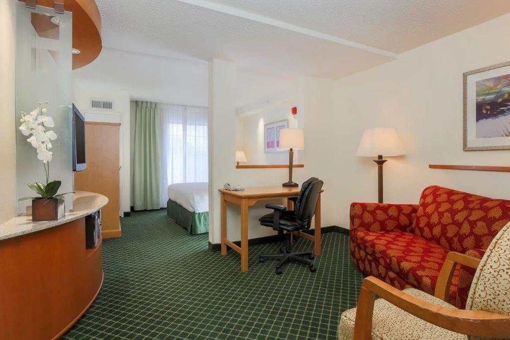 Fairfield Inn & Suites Wheeling - St. Clairsville, Oh Екстер'єр фото